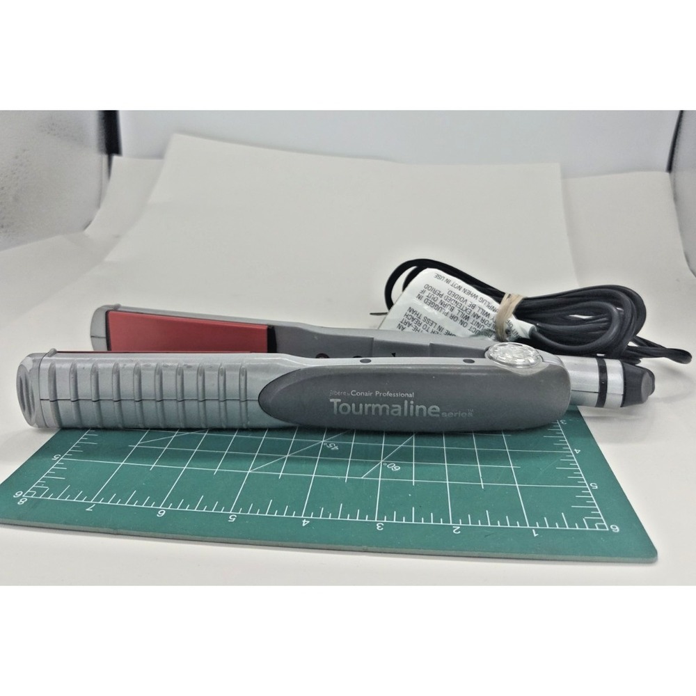 Jilbere de Paris Tourmaline Conair Pro Flat Iron Hair Straightener JBTM7557